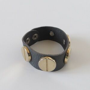 🔴CLEARANCE🔴 King Star Gray Studded Bracelet